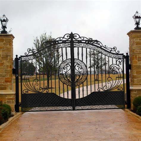 versace driveway